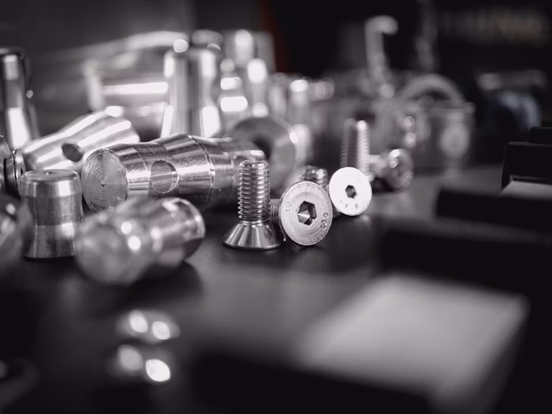 Industrial Fasteners Guide — Types, Materials and Applications